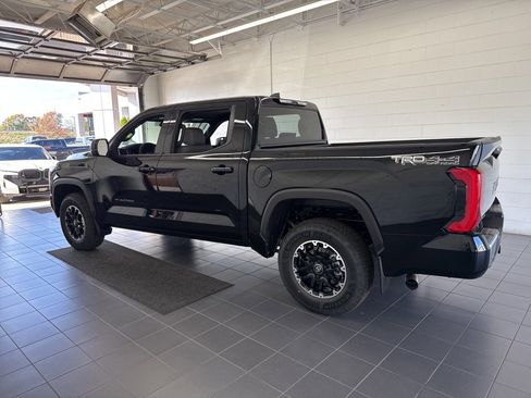 New 2026 Toyota Tundra SR5 image 5
