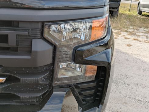 Used 2022 Chevrolet Silverado 1500 Custom RWD image 10