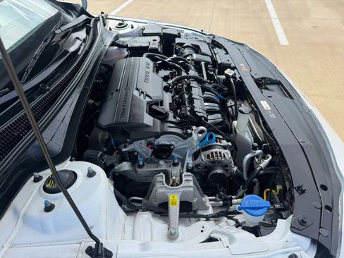 Used 2025 Hyundai Elantra Sport FWD image 59