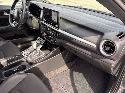 Used 2023 Kia Forte GT-Line image 26
