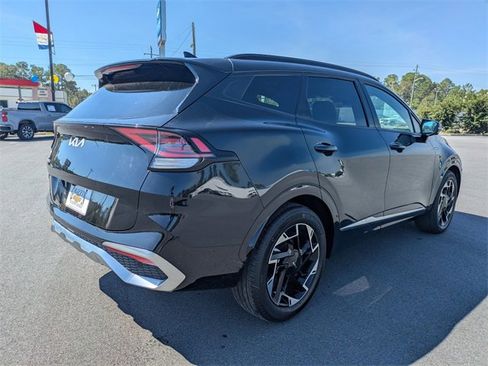 Used 2023 Kia Sportage SX image 4