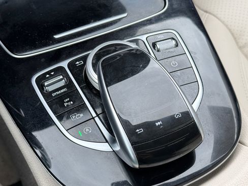 Used 2017 Mercedes-Benz E 300 image 31