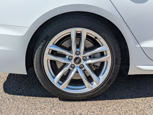 Used 2023 Audi A4 2.0T Premium Plus image 9