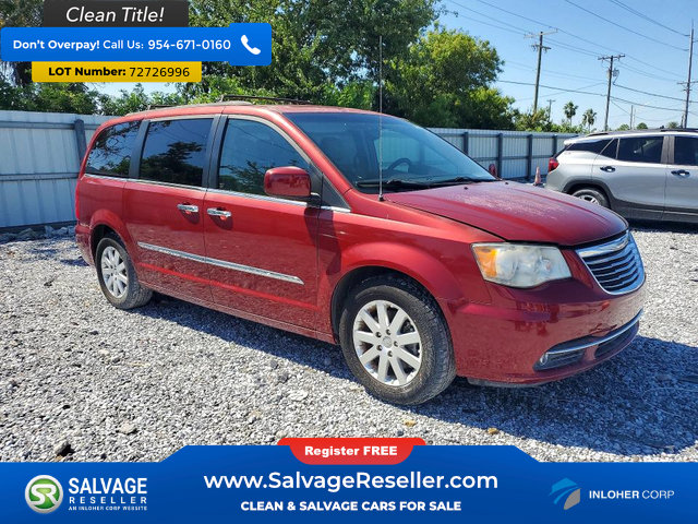 Used 2014 Chrysler Town & Country Touring w/ Driver Convenience Group FWD image 5