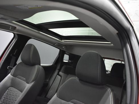 Certified 2025 Nissan Kicks SV w/ SV Premium Package image 17