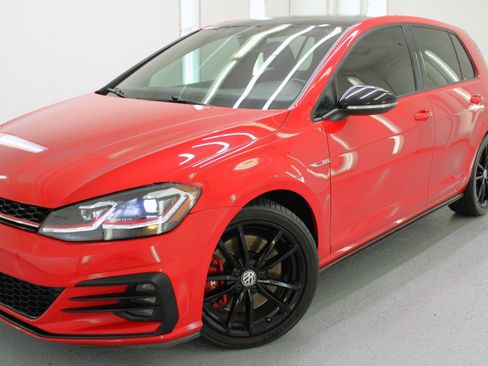 Used 2021 Volkswagen GTI SE FWD image 12