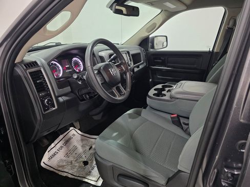 Used 2018 RAM 1500 Express image 15