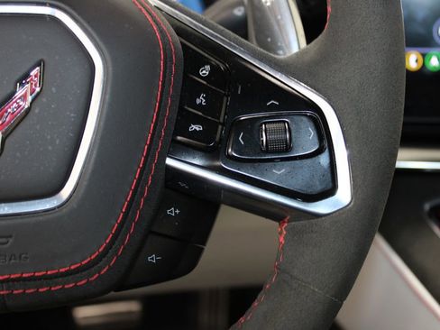 Used 2023 Chevrolet Corvette Stingray Premium Conv image 25