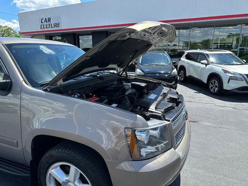 Used 2007 Chevrolet Tahoe LTZ w/ LTZ Preferred Equipment Group AWD/4WD image 83