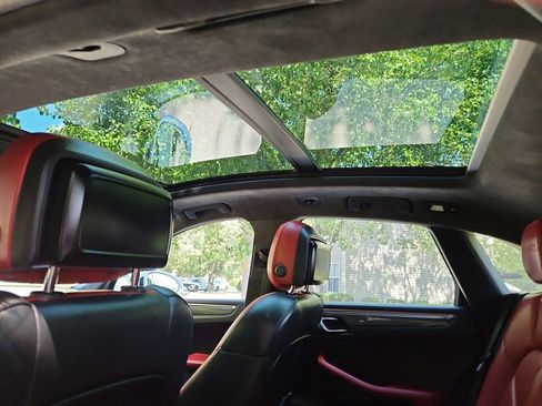 Used 2018 Porsche Macan GTS image 27