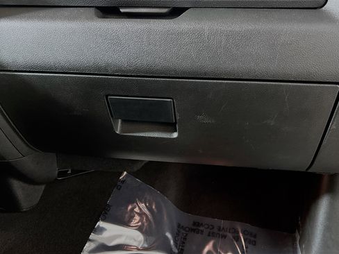 Used 2024 RAM 1500 Classic SLT image 34