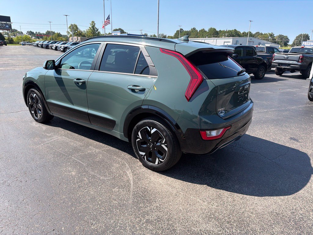 Used 2024 Kia Niro Wind FWD image 5
