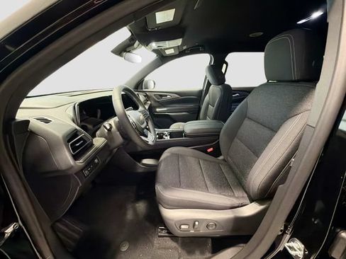 New 2026 Chevrolet Traverse LT FWD image 18