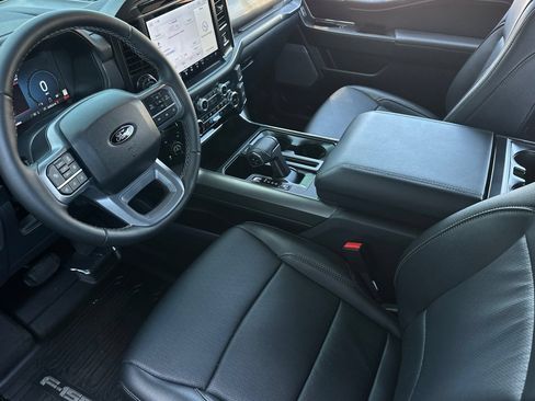 Used 2025 Ford F150 Lariat w/ Equipment Group 501A Mid AWD/4WD image 10