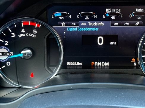 Used 2022 Ford F350 Lariat w/ FX4 Off-Road Package image 36