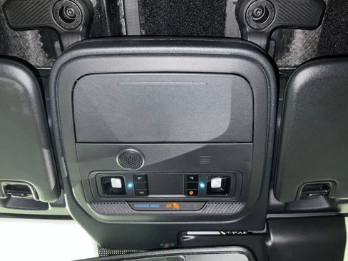 New 2026 Ford Bronco Outer Banks w/ Sasquatch Package AWD/4WD image 21