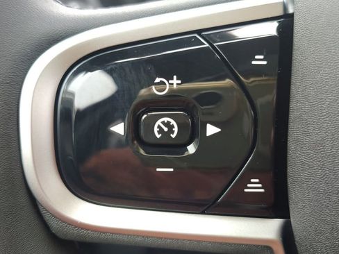 New 2026 Volvo XC90 T8 Plus w/ Protection Package Premier image 16