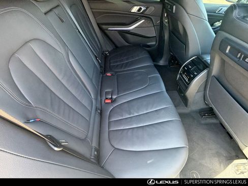 Used 2020 BMW X5 xDrive40i w/ M Sport Package image 13