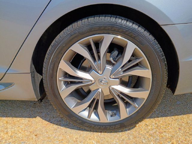 Used 2015 Hyundai Sonata Limited 2.0T FWD image 18