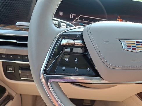 Certified 2026 Cadillac Escalade Platinum Sport AWD/4WD image 24