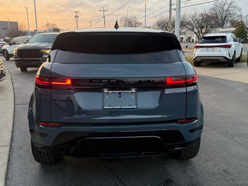 Used 2024 Land Rover Range Rover Evoque Dynamic SE image 6