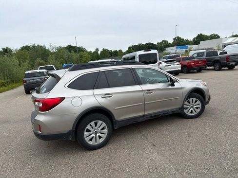 Used 2015 Subaru Outback 2.5i Premium AWD/4WD image 4