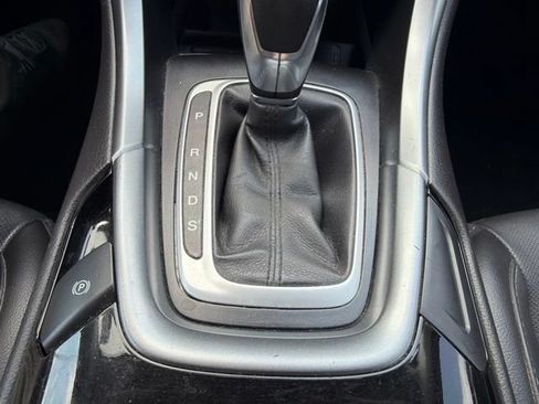 Used 2016 Ford Fusion Titanium FWD image 36