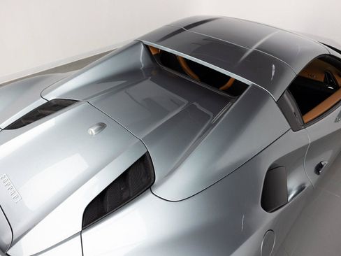 Used 2017 Ferrari 488 Spider RWD image 45