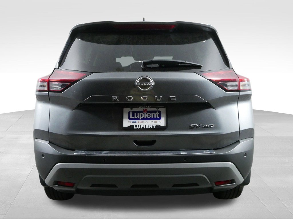 Used 2023 Nissan Rogue SV AWD/4WD image 9