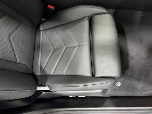 New 2026 BMW 530i xDrive w/ M Sport Package AWD/4WD image 19