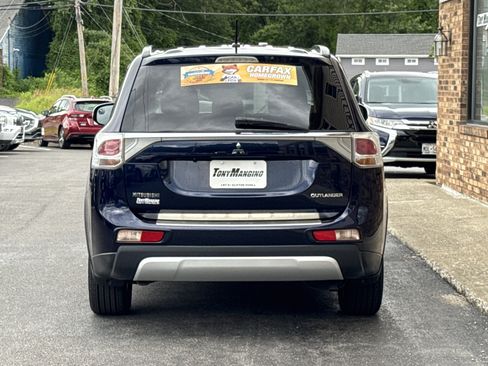 Used 2015 Mitsubishi Outlander SE AWD/4WD image 4