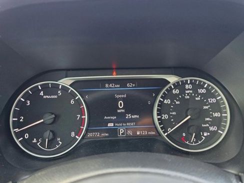 Certified 2025 Nissan Sentra SV FWD image 10
