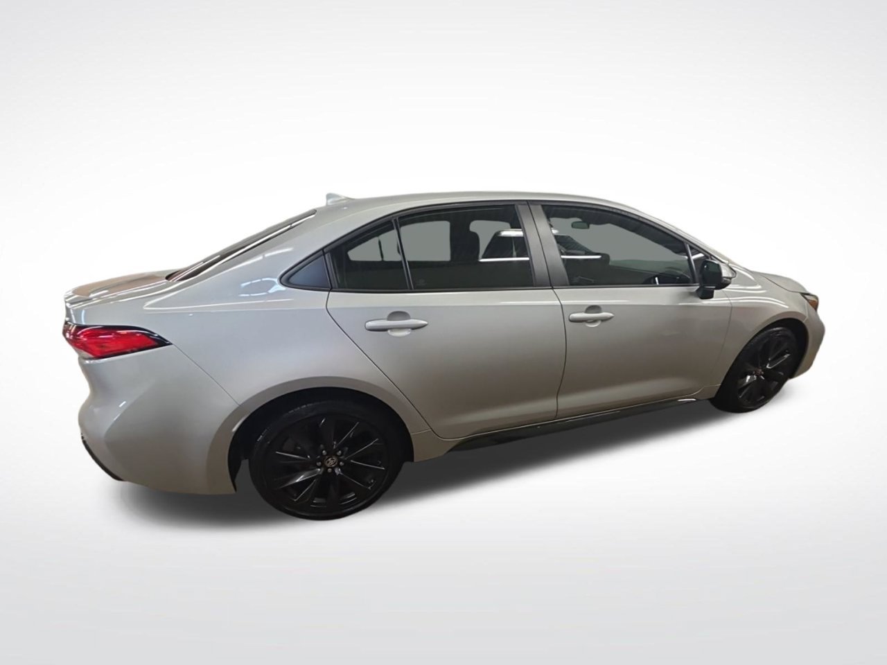 Used 2024 Toyota Corolla SE FWD image 9