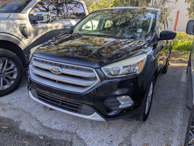 Certified 2017 Ford Escape SE w/ SE Cold Weather Package FWD image 3