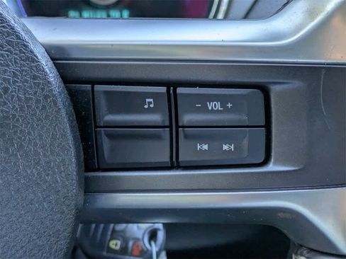 Used 2014 Ford Mustang V6 image 25