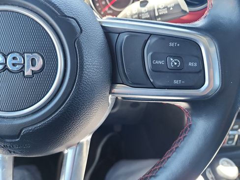 Used 2021 Jeep Wrangler Rubicon AWD/4WD image 20