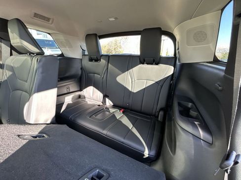 Certified 2026 INFINITI QX60 Luxe w/ Cargo Package image 24