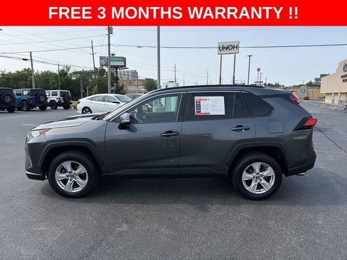Used 2020 Toyota RAV4 XLE AWD/4WD image 27