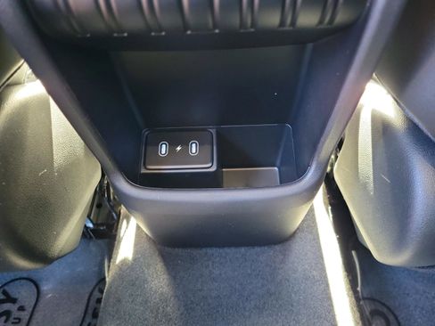 New 2026 Hyundai Kona SEL Premium image 8