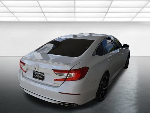 Used 2019 Honda Accord Sport image 6