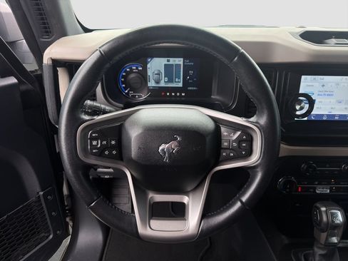 Used 2022 Ford Bronco Wildtrak AWD/4WD image 10