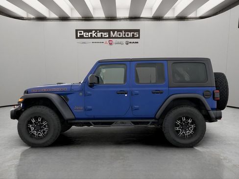 Used 2018 Jeep Wrangler Unlimited Rubicon AWD/4WD image 3