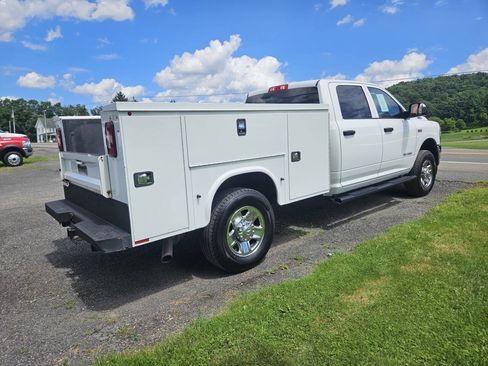 Used 2021 RAM 3500 Tradesman w/ Chrome Appearance Group AWD/4WD image 6