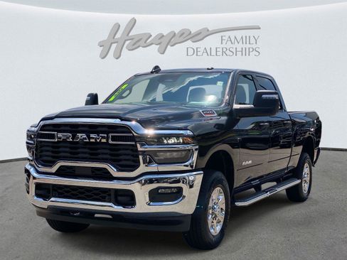 Used 2026 RAM 2500 Big Horn AWD/4WD image 10