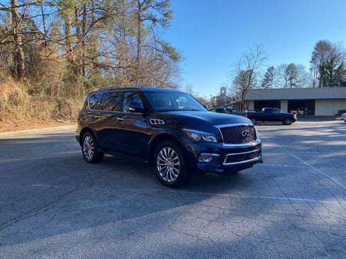 Used 2017 INFINITI QX80 4WD w/ Driver Assistance Package image 4