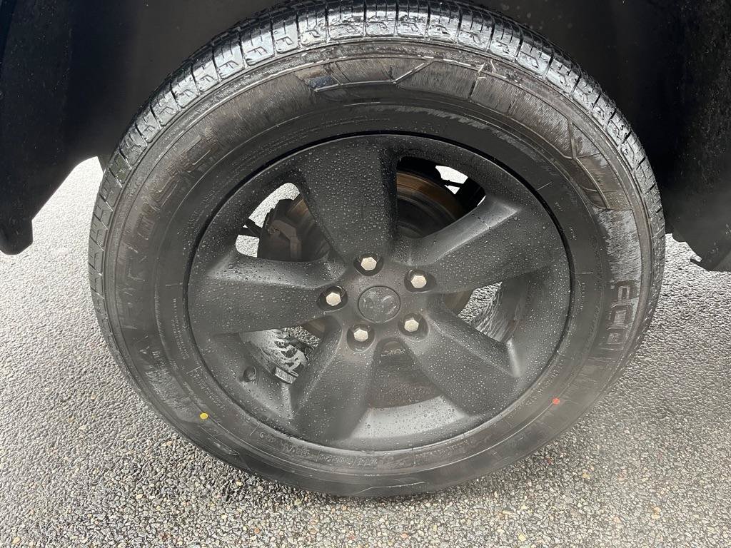 Used 2019 RAM 1500 Express w/ Express Value Package AWD/4WD image 8