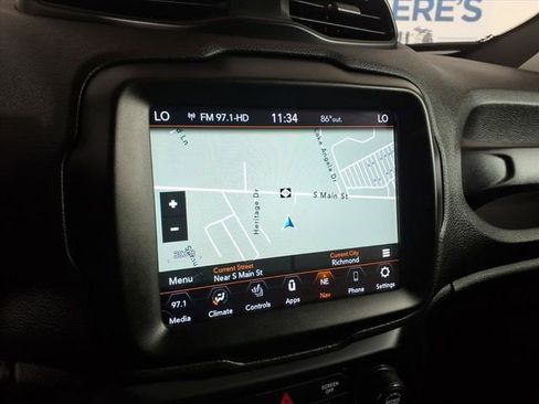 Used 2022 Jeep Renegade Limited image 20