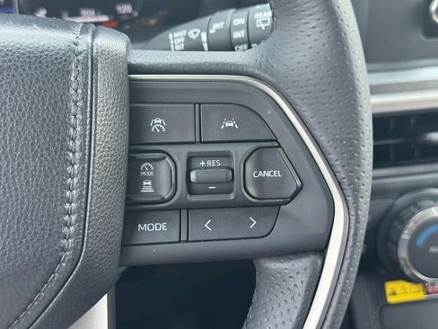 Used 2026 Toyota 4Runner TRD Off-Road AWD/4WD image 26