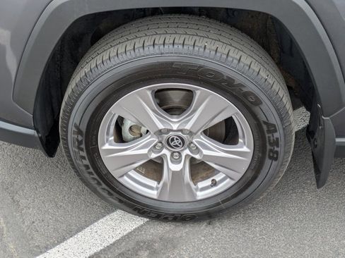 Certified 2024 Toyota RAV4 XLE w/ Convenience Package image 30