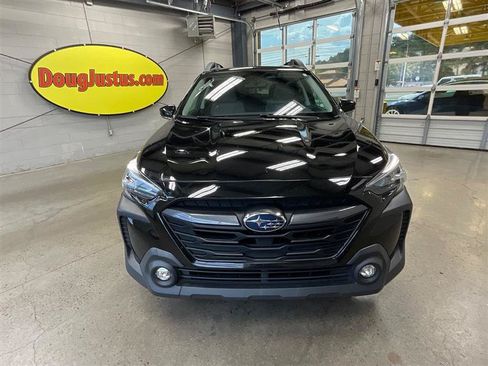 Used 2023 Subaru Outback Premium AWD/4WD image 8